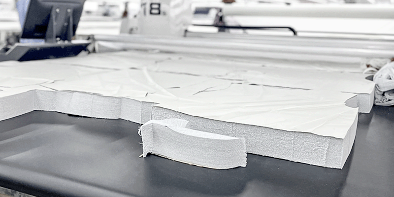 OSHIMA-Blog-How-OSHIMA-Cutting-and-Spreading-Machines-Boost-Productivity-for-South-American-Sportswear-Suppliers-800x400-5