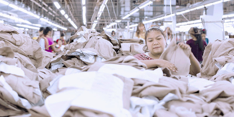 OSHIMA-Blog-Productivity-in-Garment-Manufacturing-Challenges-and-Solutions-in-2024-800x400(2)